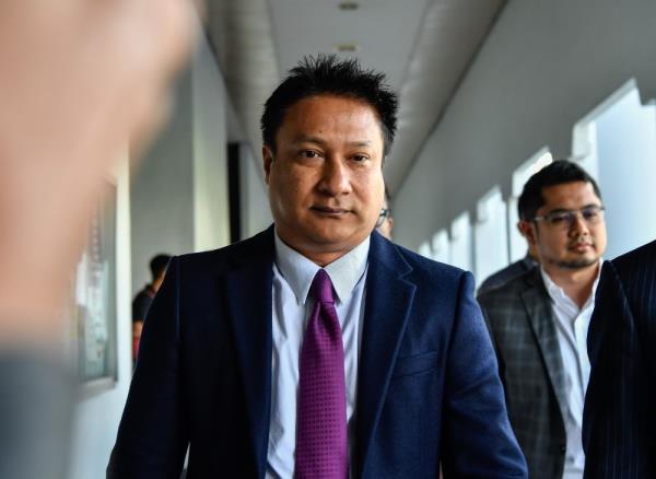 Hydroshoppe director fails in bid to strike out corruption charge in connection with KL Tower takeover